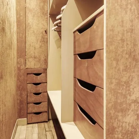 Appartement Moderne De Trois Chambres Apartment Paris